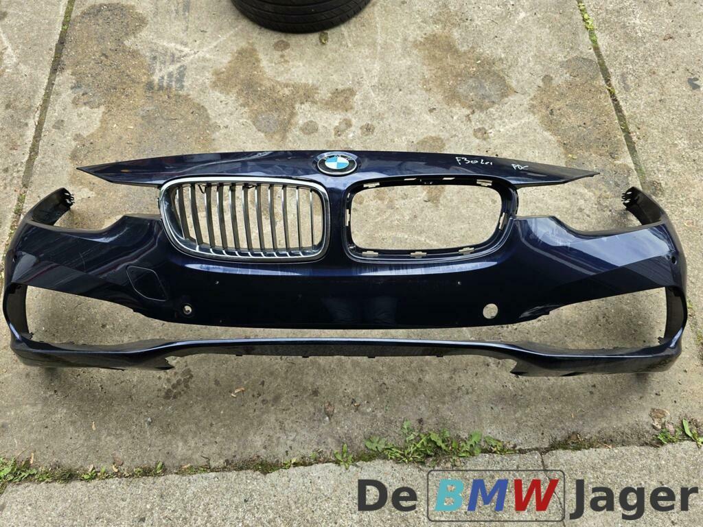 Voorbumper blauw BMW 3-serie F30 LCI F31 LCI 51117427120, Gebruikt, Voor, Ophalen of Verzenden, Bumper