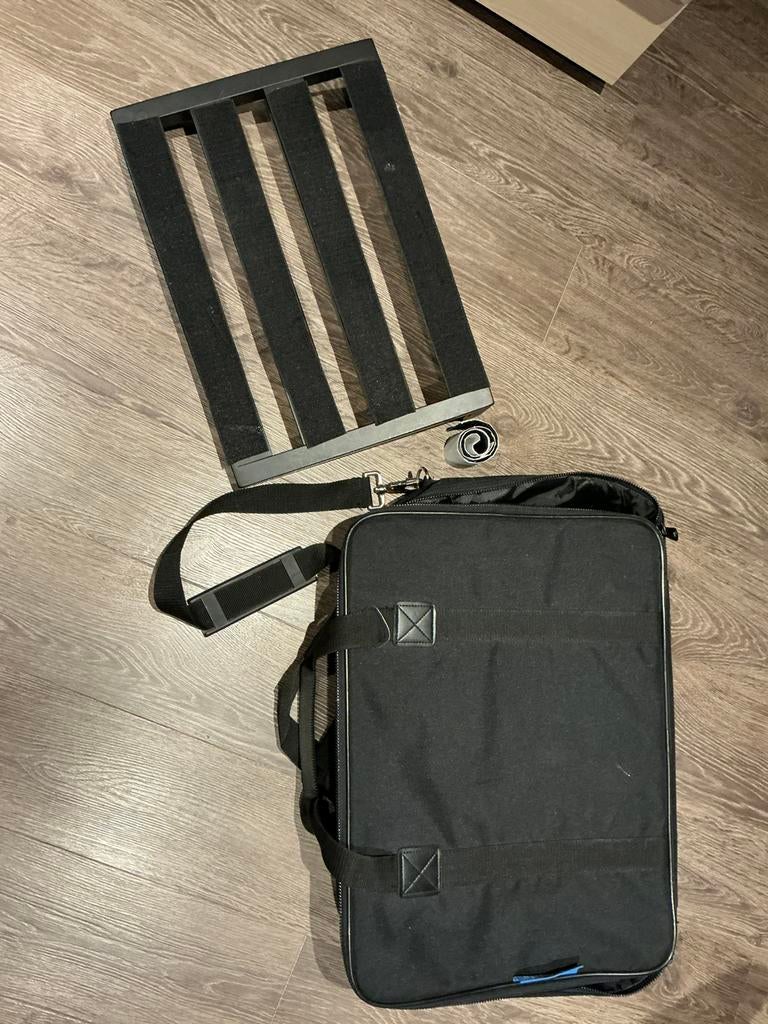 Pedaltrain Classic Jr met softcase, Muziek en Instrumenten, Effecten, Ophalen, Zo goed als nieuw, Overige typen