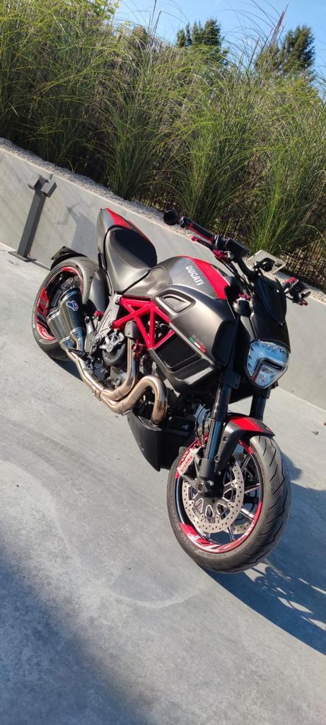Ducati Diavel, Motos, Motos | Ducati, Particulier, Sport, 2 cylindres, Permis Moto A