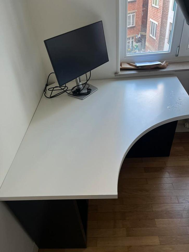 A DONNER bureau d’angle, Huis en Inrichting, Bureaus, Bureau, Ophalen