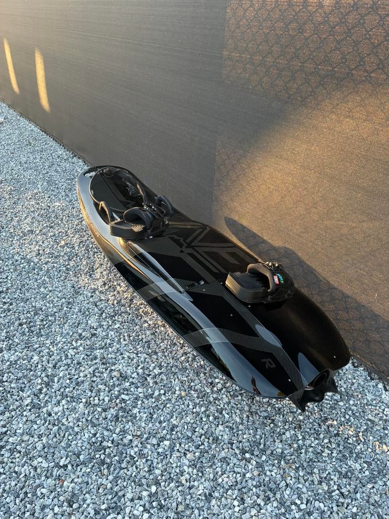 EWAVE jetsurf F7R Race Model Black electrische!, Ophalen, Zo goed als nieuw
