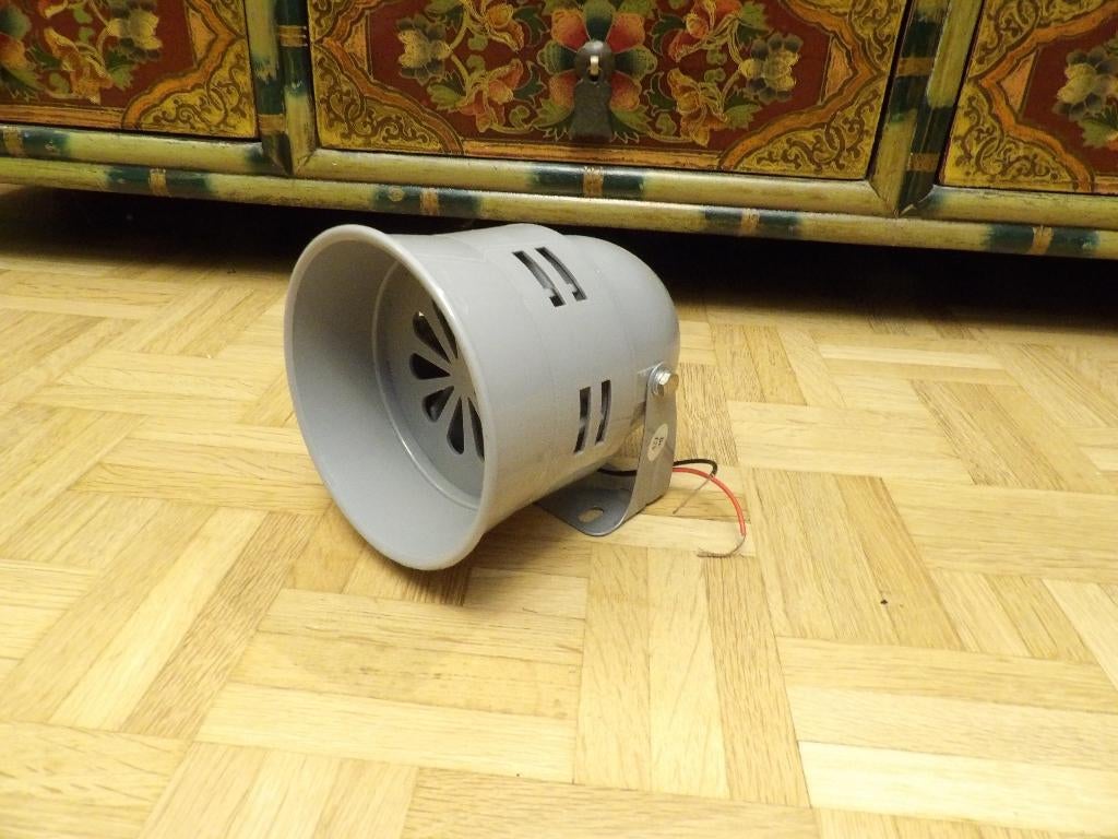 Sirene 12V - Menerva, Land Rover, Willys,..., Verzamelen, Militaria | Algemeen, Ophalen