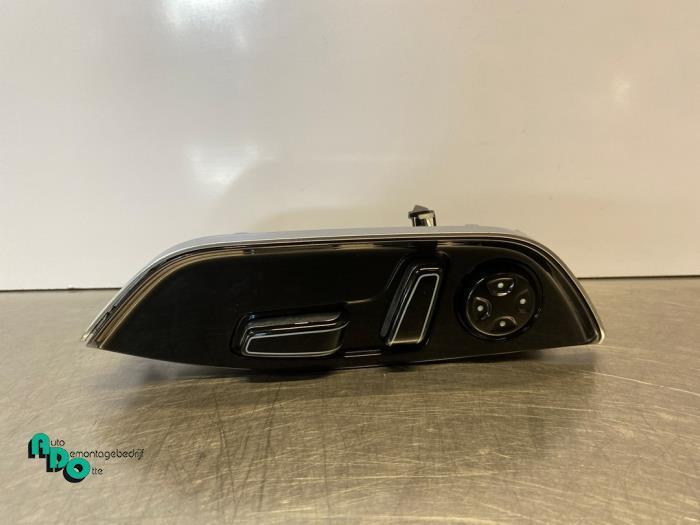 Commutateur réglage siège d'un Audi A8 (A8 10-), Autos : Pièces & Accessoires, Habitacle & Garnissage, Audi, Utilisé, 3 mois de garantie