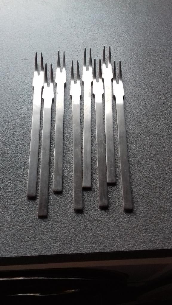 kaasvorkjes, Ophalen