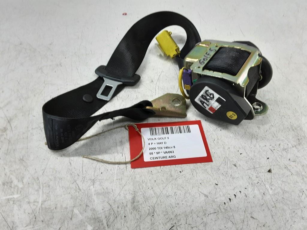 CEINTURE DE SECURITE ARRIERE GAUCHE Golf V 4Motion (1K1), Volkswagen, Mevr. I. Hauben, Utilisé, Rue de l'Espoir 34 34
4030  GRIVEGNÉE, BE