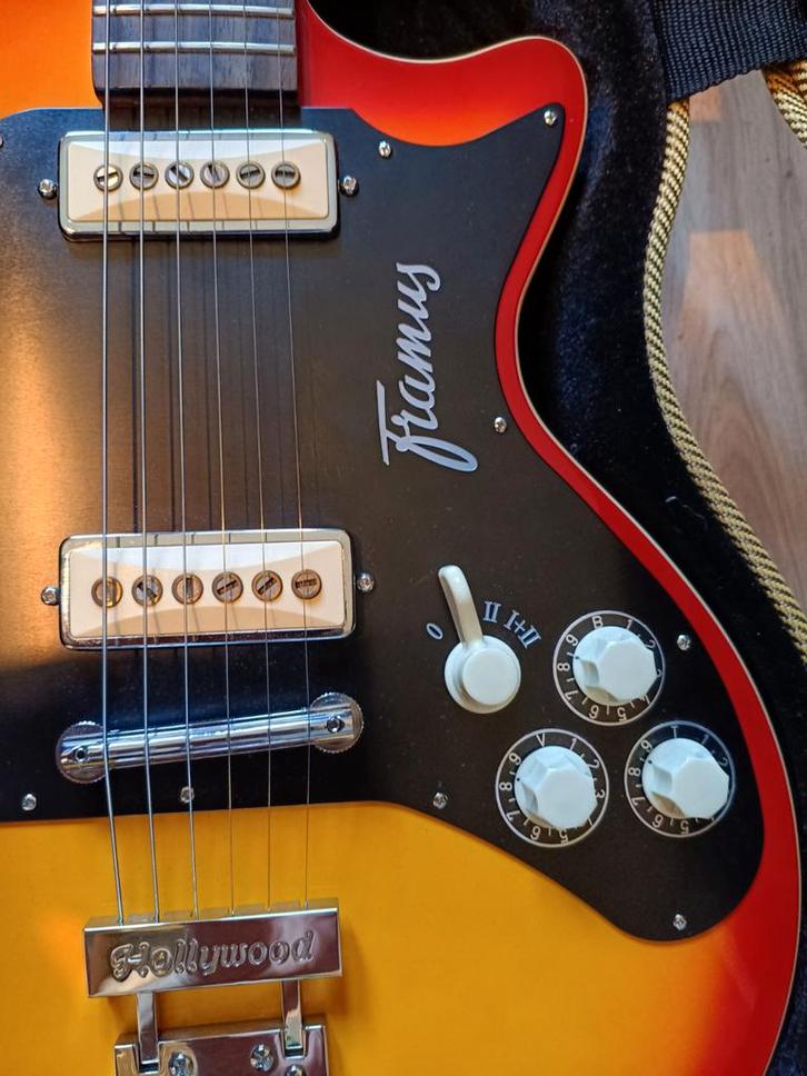 Prachtige Framus Hollywood Reissue (2011) in nieuwstaat!!, Muziek en Instrumenten, Snaarinstrumenten | Gitaren | Elektrisch, Zo goed als nieuw