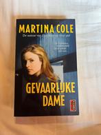 M. Cole - Gevaarlijke dame, Boeken, Ophalen of Verzenden, M. Cole