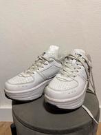 Witte rolschaatsen in goede staat + extra wiel, Ophalen of Verzenden, Zo goed als nieuw, Wit