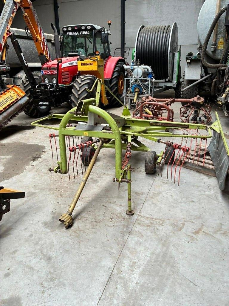 hark,maaier en hooikeerder, Ophalen