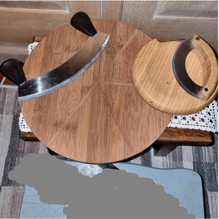 Set 2 snijplanken met 2 mezzaluna messen + GRATIS spatel, Huis en Inrichting, Keuken | Keukenbenodigdheden, Ophalen of Verzenden