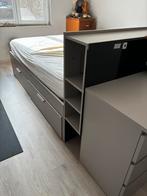 Ensemble lit tête de lit et commode, Enlèvement, Utilisé, Deux personnes, Moderne