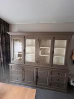 Vitrine kast , ( hoogte : 235 breedte 218, diep 44 a 50, Huis en Inrichting, Kasten | Buffetkasten, Ophalen, Gebruikt, 200 cm of meer