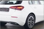 Mercedes-Benz A-klasse 220 4MATIC Hatchback Luxury Line | Tr, Auto's, Automaat, Stof, Zwart, 4 cilinders