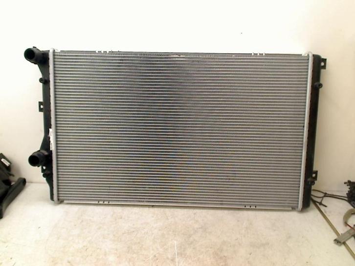 RADIATEUR EAU Volkswagen Beetle (16AE) (5K0121253D), Autos : Pièces & Accessoires, Climatisation & Chauffage, Volkswagen, Utilisé