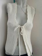 Witte, mouwloze gilet S/M, Wit, Ophalen of Verzenden, Zo goed als nieuw, Handgemaakt
