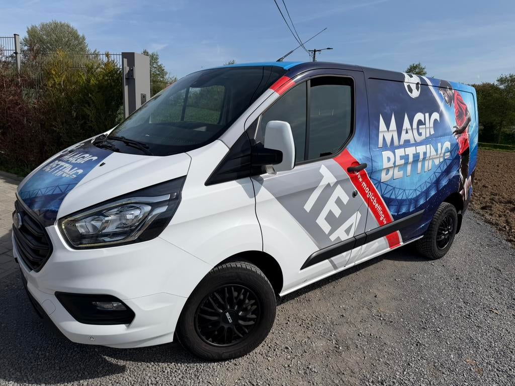 Ford transit  custom 2020, Autos, Camionnettes & Utilitaires, Euro 6, 3 places, Boîte manuelle, Noir