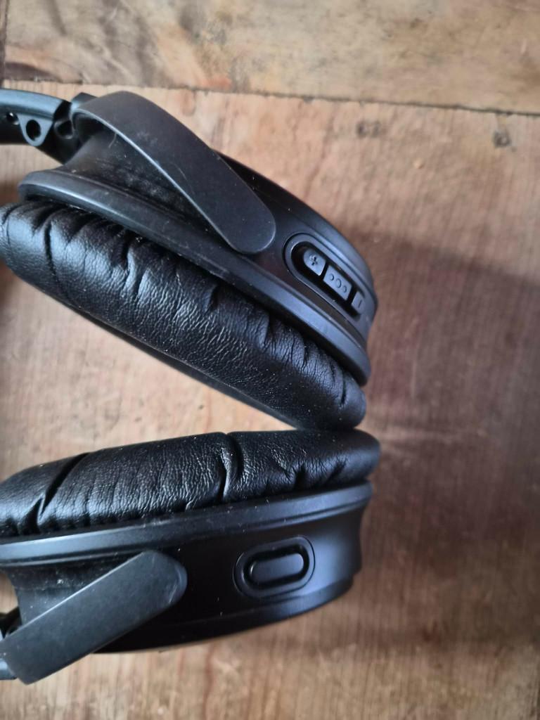 BOSE QUIETCOMFORT QC35 II BLK, Audio, Tv en Foto, Hoofdtelefoons, Ophalen of Verzenden, Zo goed als nieuw, Op oor (supra aural)