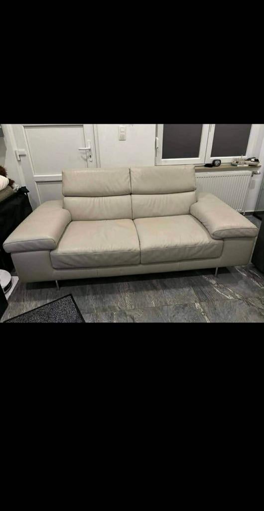 Divan 2 places, Leer