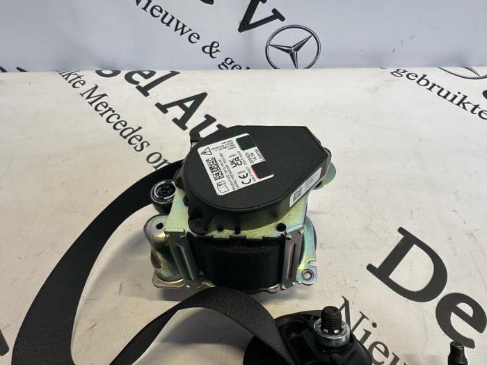 Ceinture de sécurité avant gauche d'un Mercedes Sprinter, Autos : Pièces & Accessoires, Neuf, 3 mois de garantie, -, -