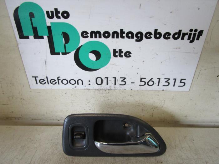 Portiergreep 4Deurs rechts-achter van een Honda Aerodeck, Auto-onderdelen, Carrosserie, Honda, Gebruikt, Ophalen of Verzenden
