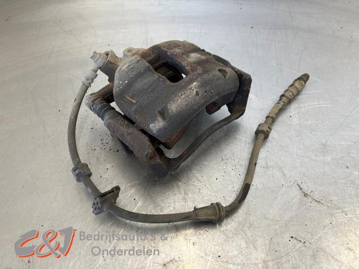 Etrier de frein (pince) avant droit d'un Peugeot Partner, -, 3 mois de garantie, Utilisé, -