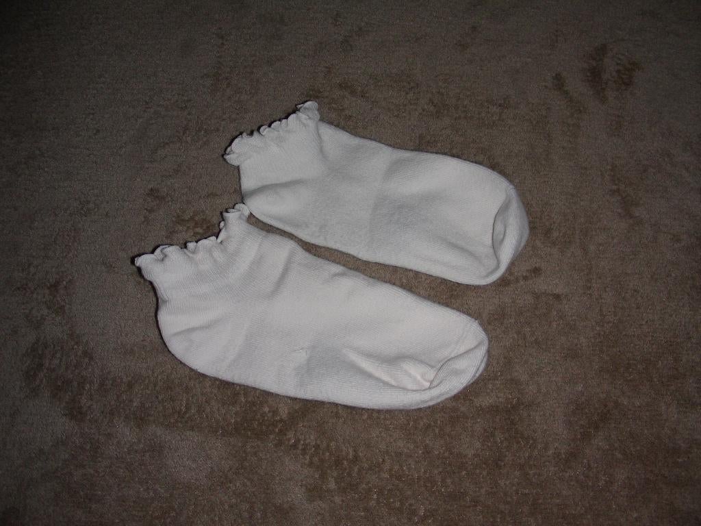 1 paar ecru kousen, Maat 31-34, Meisje, Ophalen of Verzenden, Zo goed als nieuw, Sokken