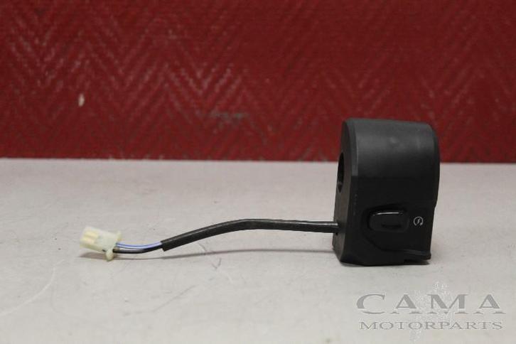 COMMUTATEUR DROIT Yamaha N-Max 125 (N MAX NMAX 125-A), Motos, Pièces | Yamaha, Utilisé