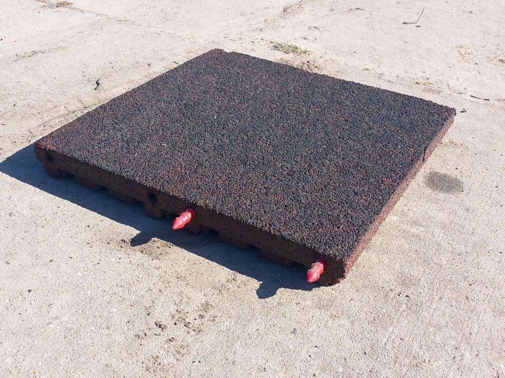 25 Rubber tegels 50x50x6, Pâturage