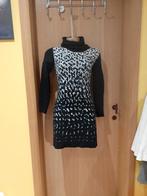 Robe noire & blanche à col roulé Charles Vögele Taille S, Charles vogële, Enlèvement ou Envoi, Porté, Blanc