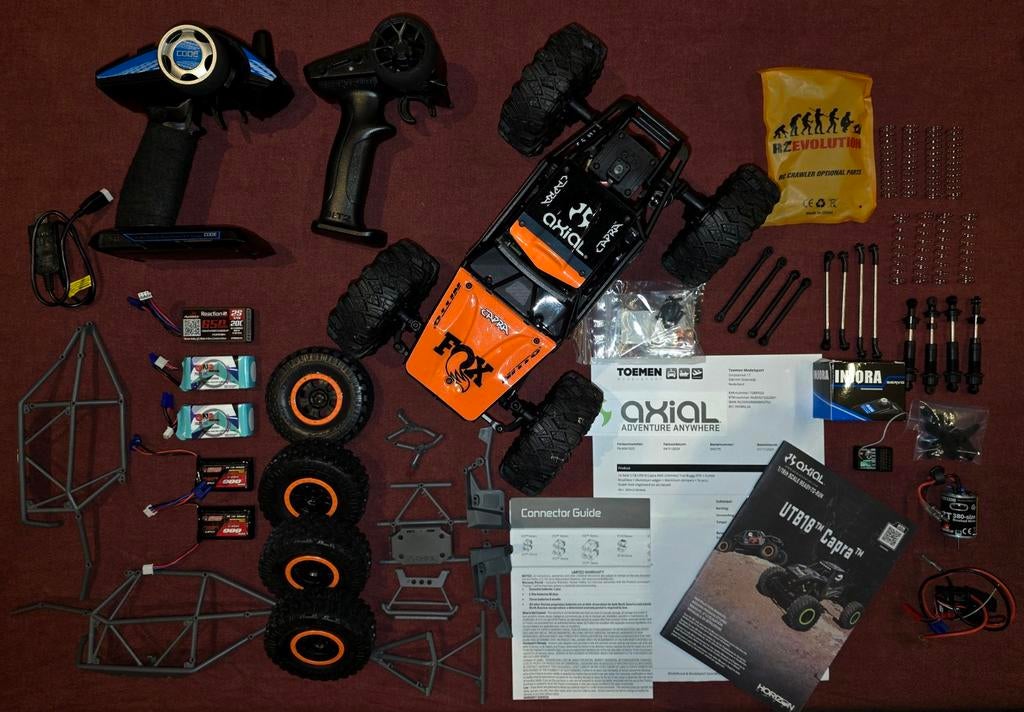 Axial UTB18 Capra 1/18 — Borstelloos — Volledige opties — Cr, Hobby en Vrije tijd, Modelbouw | Radiografisch | Auto's, Zo goed als nieuw