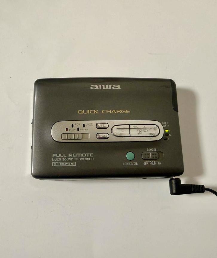 Walkman Aiwa HS-PX547, TV, Hi-fi & Vidéo, Walkman, Discman & Lecteurs de MiniDisc, Walkman ou Baladeur, Enlèvement ou Envoi