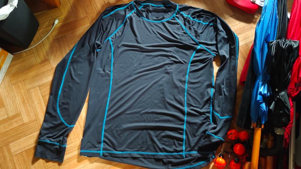 Chemise thermique, Enlèvement, Comme neuf, Taille 52/54 (L), Noir