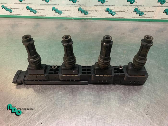 Bobine van een Opel Astra (Astra H 04-), Auto-onderdelen, Motor en Toebehoren, Opel, Gebruikt, 3 maanden garantie, Ophalen of Verzenden