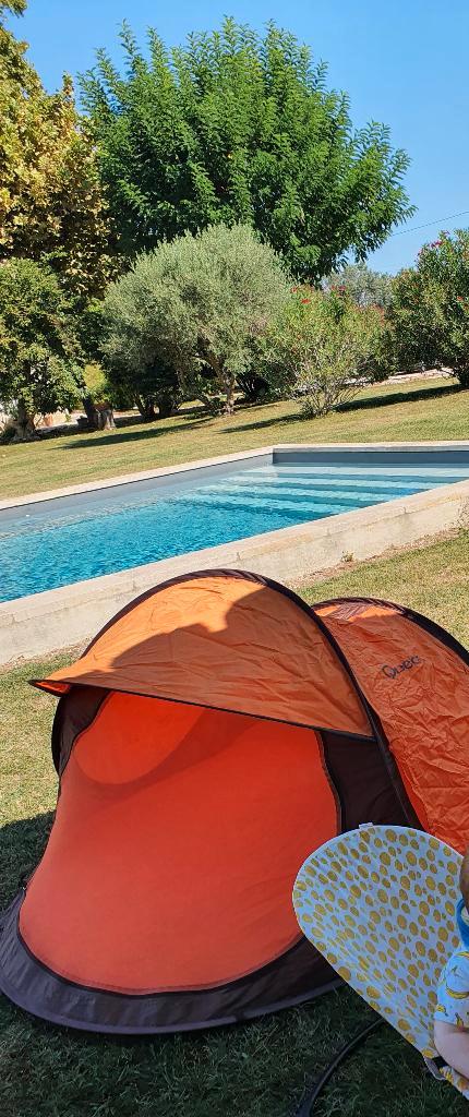 2 seconden tent baby voor in de tuin of op uitstap/vakantie, Enfants & Bébés, Berceaux & Lits, Utilisé, Lit de voyage, Enlèvement