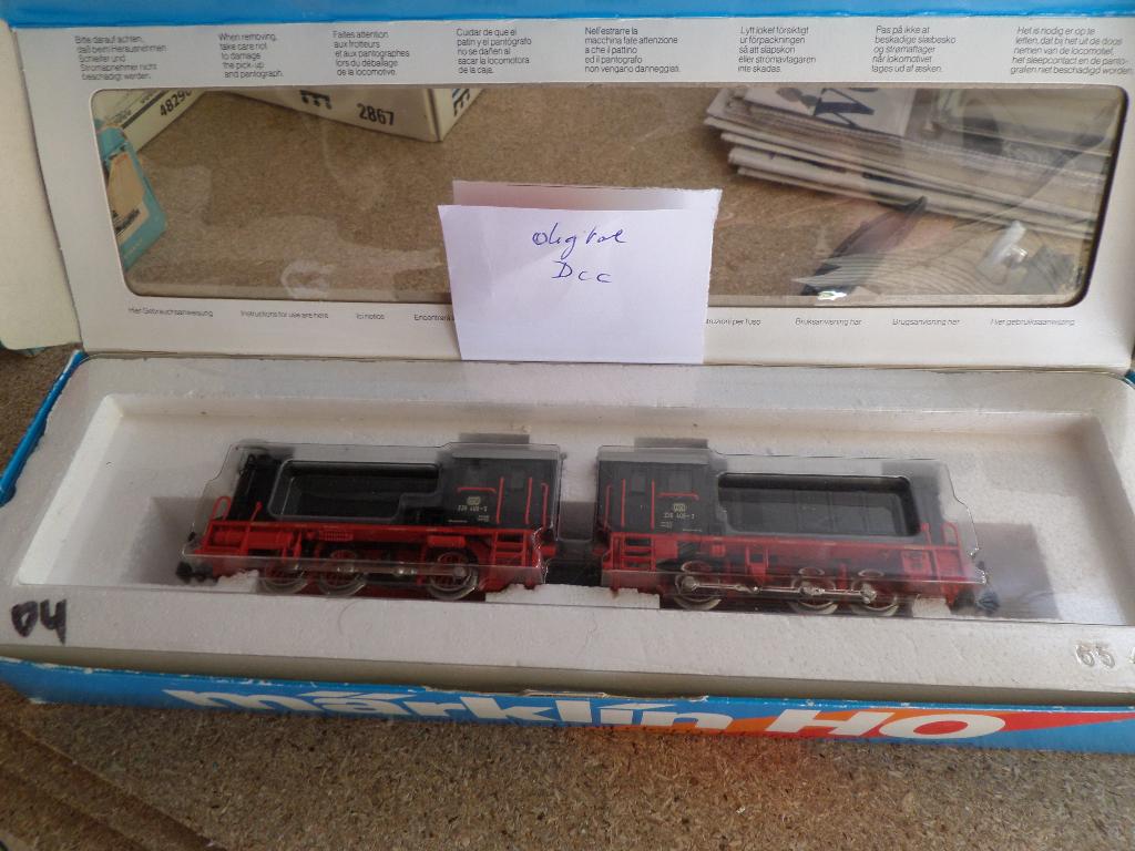 MARKLIN HO SNCF digitale dubbele diesellocomotief ref 3346, Hobby en Vrije tijd, Verzenden, Zo goed als nieuw, Locomotief