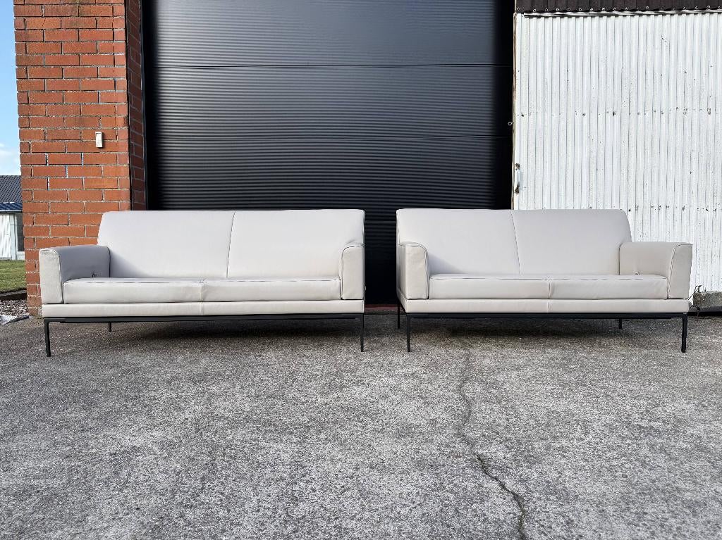 Jori Glove Pure zetels (nieuwstaat, set van 2), Huis en Inrichting, Zetels | Zetels, Vitra leolux italia durlet Knoll cor ligne roset Cassina de sede