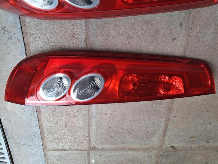 Feux arrières ford fiesta 5, Autos : Pièces & Accessoires, Éclairage, Ford, Utilisé, Enlèvement