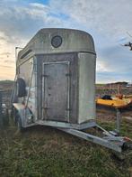 Brede 2-paards trailer – werk aan. Staat in Goetsenhoven, Ophalen, 2-paards trailer