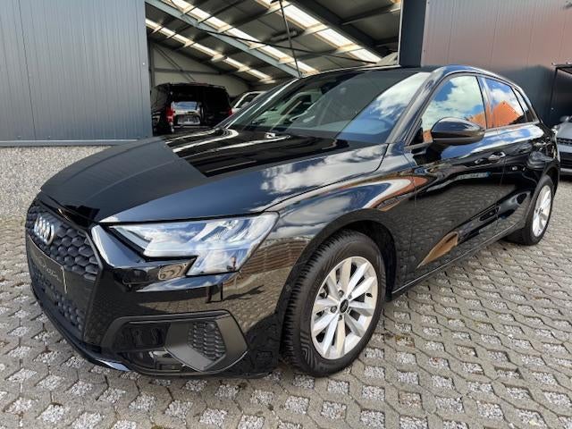 Audi A3 Sportback Business Edition Advan - 14000 km, Auto's, Audi, Gebruikt, Zwart, Leder, Bedrijf