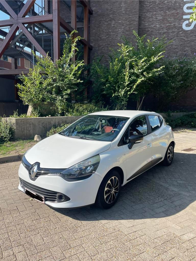 Renault clio EURONORM 6, Auto's, Renault, Bedrijf, Clio, Diesel, Euro 6, 5 deurs, Handgeschakeld, Wit, Ophalen