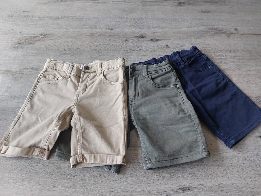 Set van 3 korte short's mt 122, Kinderen en Baby's, Kinderkleding | Maat 122, Broek, Gebruikt, Ophalen of Verzenden, JBC.