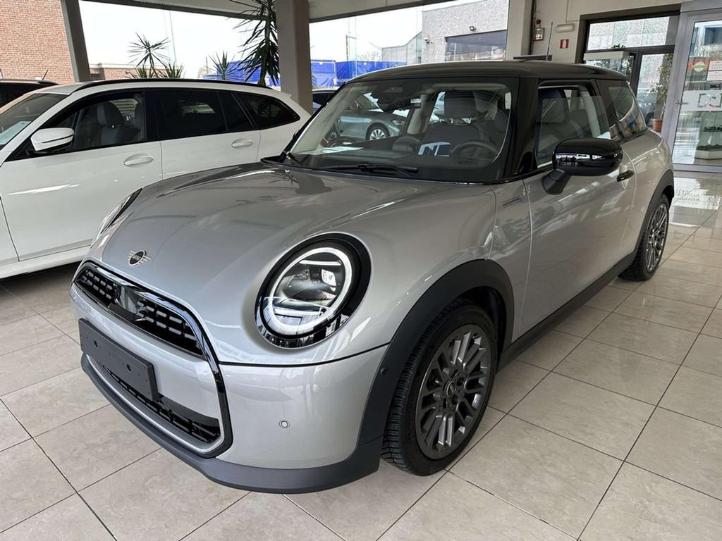 MINI Cooper C Favoured Trim | Pack S | Camera | Apple & Andr, 4 zetels, Lichtsensor, Zwart, Leder