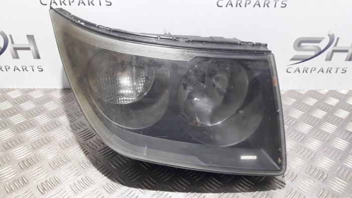 Phare gauche d'un Volkswagen Crafter, Autos : Pièces & Accessoires, Éclairage, Volkswagen, Utilisé, 3 mois de garantie, Enlèvement ou Envoi