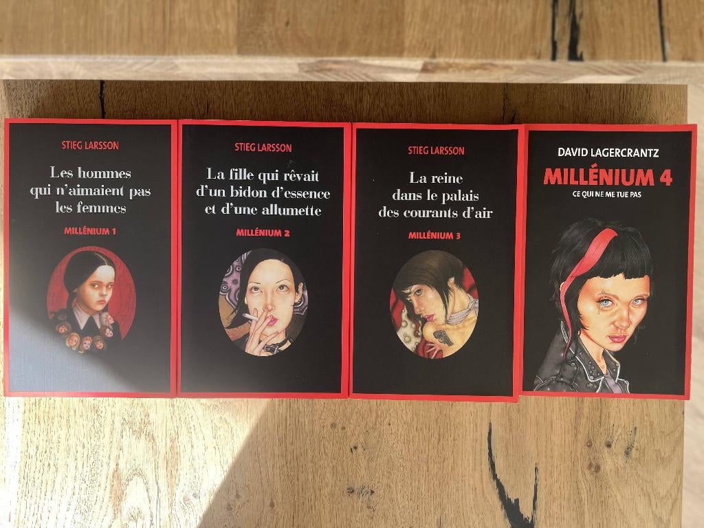 Série complète Millénium 4 tomes – excellent état - Larsson, Ophalen of Verzenden, Zo goed als nieuw, Stieg Larsson, Scandinavië