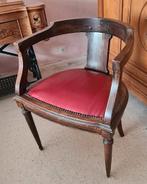 Chaise ancienne, Enlèvement, Bois, Une