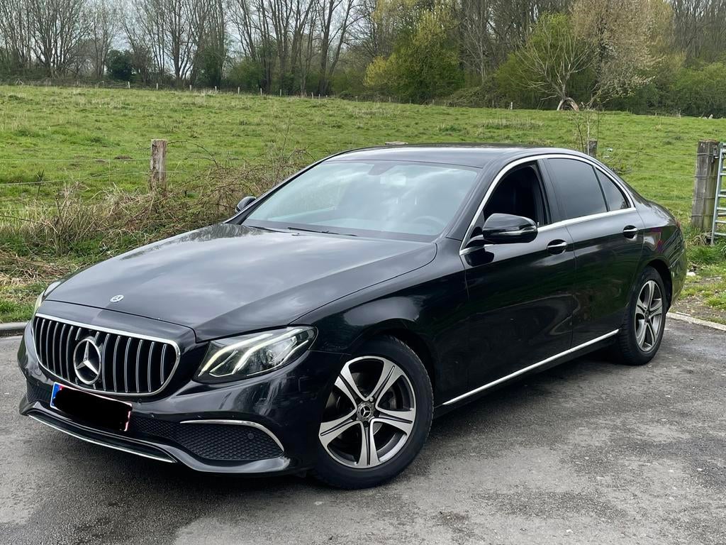 2019 Mercedes Benz E200 SportLine, Autos, Mercedes-Benz, Cuir, Phares entièrement LED, Entretenue par le concessionnaire, Noir