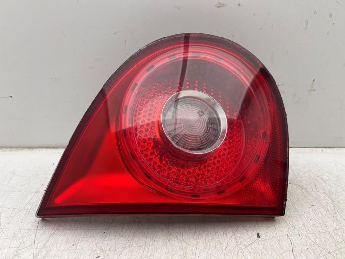 Feu arrière gauche d'un Volkswagen Golf, Autos : Pièces & Accessoires, Éclairage, Volkswagen, Utilisé, 3 mois de garantie, Enlèvement ou Envoi