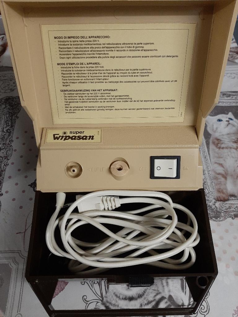 Aérosol de marque WIPASAN, Divers, Matériel Infirmier, Enlèvement, Utilisé