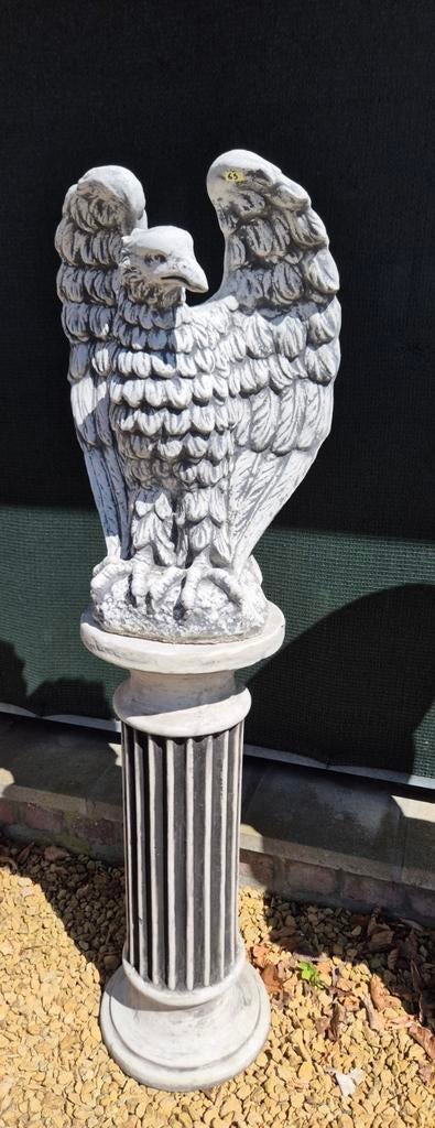 Arend , ook mogelijk met zuil, Ophalen, Nieuw, Beton, Dierenbeeld