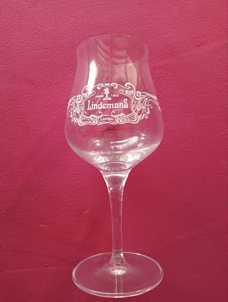 4 verres neufs, Verzamelen, Glas en Drinkglazen, Ophalen